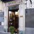 E. Marinella, l'ingresso del negozio storico di Napoli